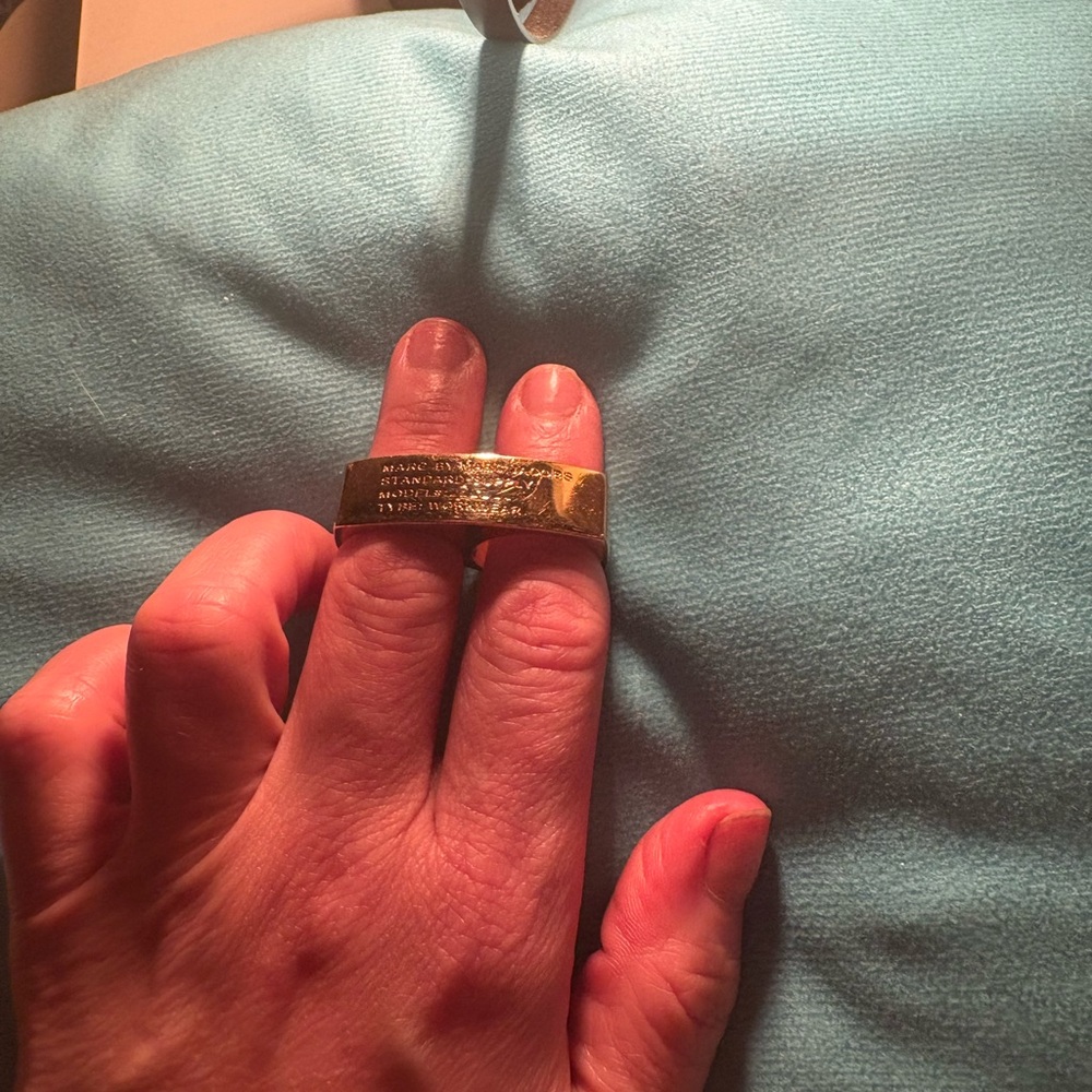 Marc by Marc Jacobs Gold-Tone-STANDARD SUPPLY LINE, Double Finger-Ring, RARE - Picture 6 of 15